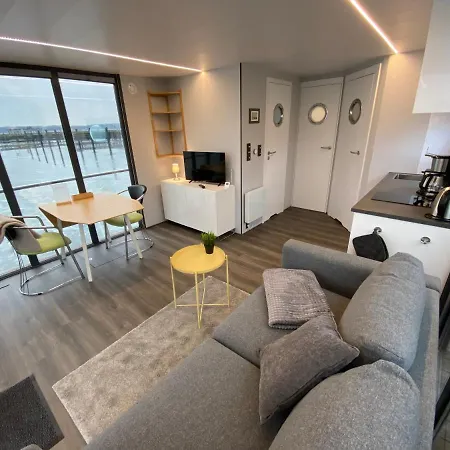 Hausboot Fjord Serina Mit Biosauna In Schleswig Exterior photo