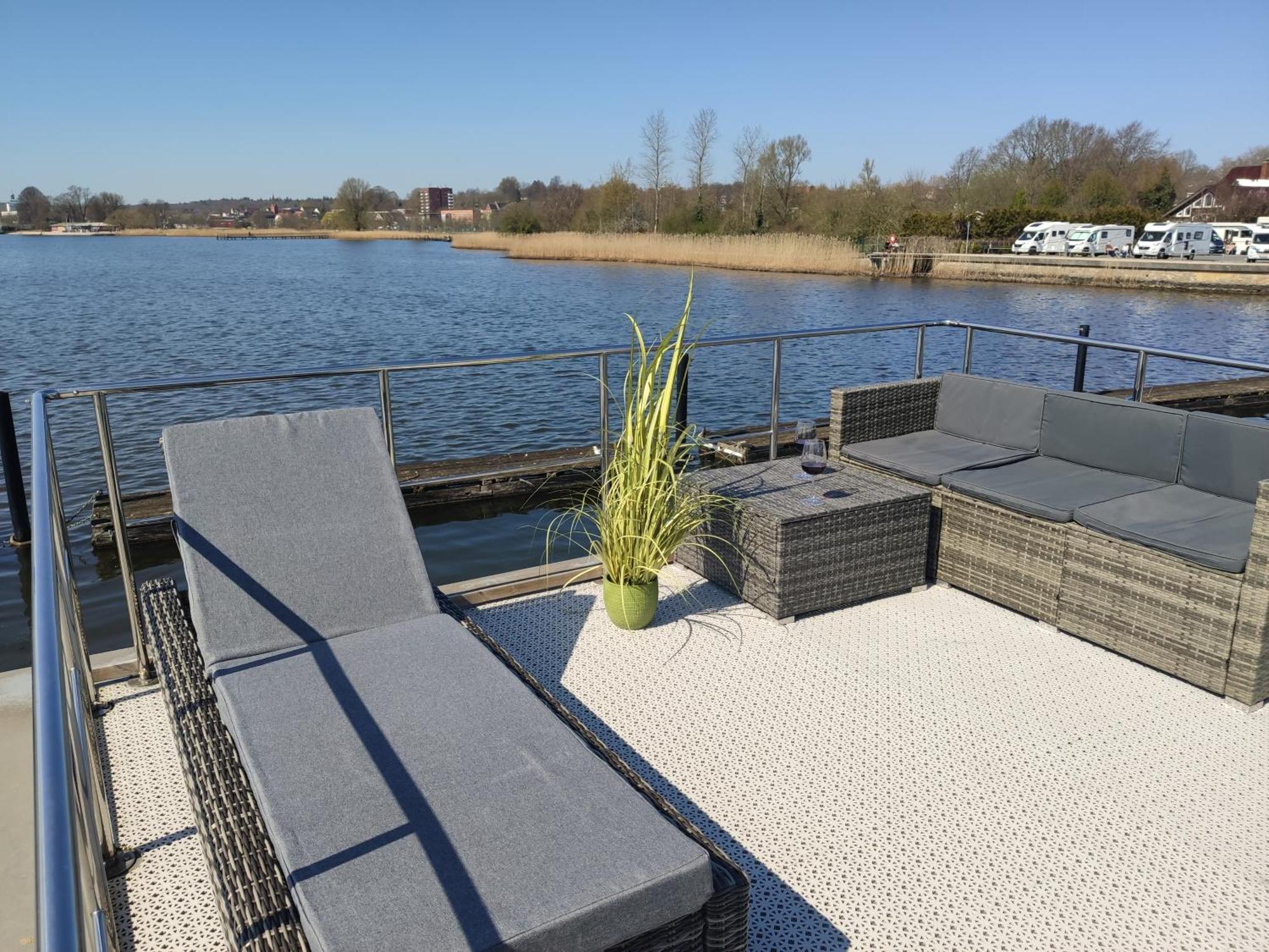 Botel Hausboot Fjord Serina Mit Biosauna In